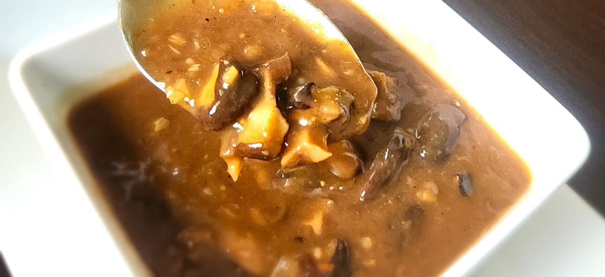 Vegan Mushroom Gravy