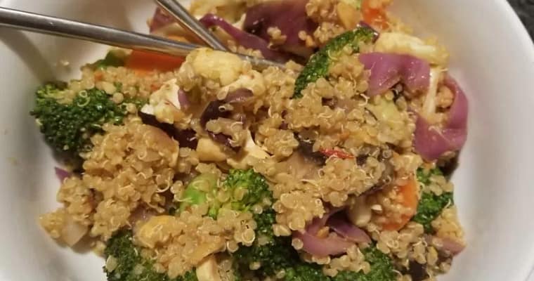 Vegan Pad Thai Quinoa Bowl